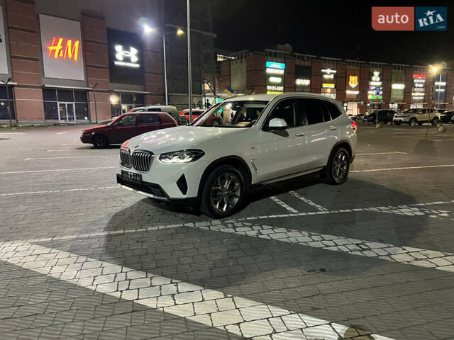 Білий БМВ Х3, об'ємом двигуна 2 л та пробігом 127 тис. км за 44800 $, фото 12 на Automoto.ua