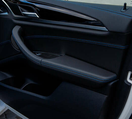 Білий БМВ Х3, об'ємом двигуна 0 л та пробігом 25 тис. км за 49500 $, фото 54 на Automoto.ua