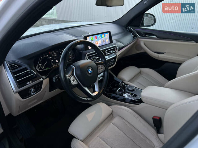 Белый БМВ Х3, объемом двигателя 2 л и пробегом 69 тыс. км за 35400 $, фото 28 на Automoto.ua