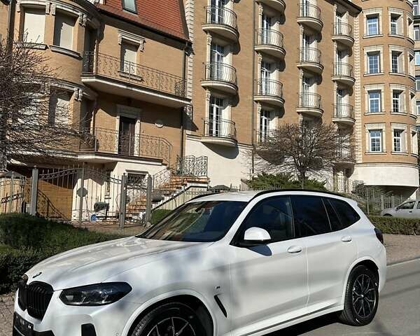 Белый БМВ Х3, объемом двигателя 2 л и пробегом 14 тыс. км за 56900 $, фото 6 на Automoto.ua