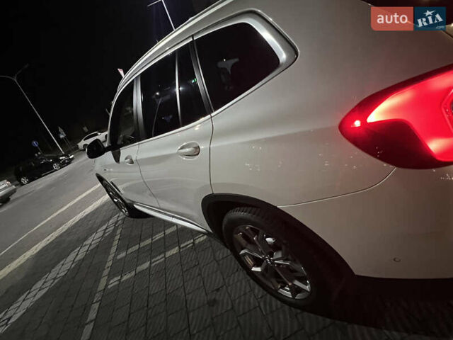 Білий БМВ Х3, об'ємом двигуна 2 л та пробігом 127 тис. км за 44800 $, фото 17 на Automoto.ua