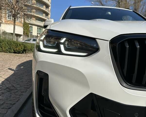 Белый БМВ Х3, объемом двигателя 2 л и пробегом 14 тыс. км за 56900 $, фото 14 на Automoto.ua