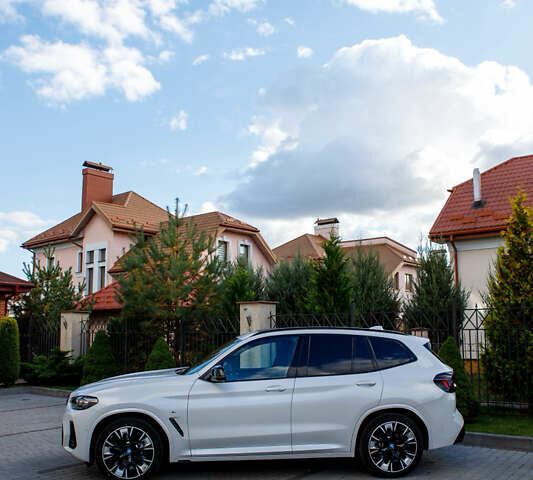 Білий БМВ Х3, об'ємом двигуна 0 л та пробігом 25 тис. км за 49500 $, фото 4 на Automoto.ua