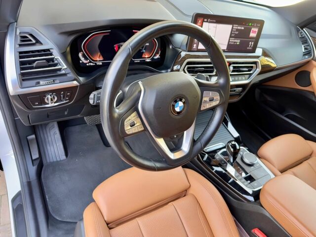 Белый БМВ Х3, объемом двигателя 2 л и пробегом 18 тыс. км за 19000 $, фото 6 на Automoto.ua