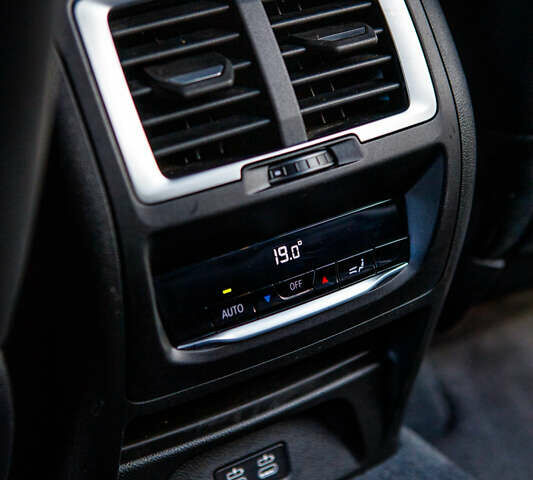 Білий БМВ Х3, об'ємом двигуна 0 л та пробігом 25 тис. км за 49500 $, фото 40 на Automoto.ua