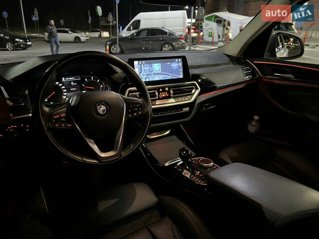 Білий БМВ Х3, об'ємом двигуна 2 л та пробігом 127 тис. км за 44800 $, фото 29 на Automoto.ua
