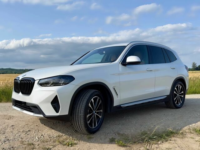 Белый БМВ Х3, объемом двигателя 2 л и пробегом 18 тыс. км за 19000 $, фото 1 на Automoto.ua