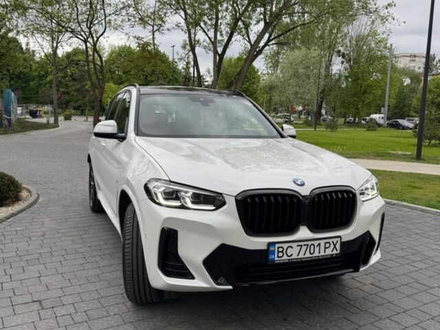 Білий БМВ Х3, об'ємом двигуна 2 л та пробігом 35 тис. км за 59999 $, фото 3 на Automoto.ua