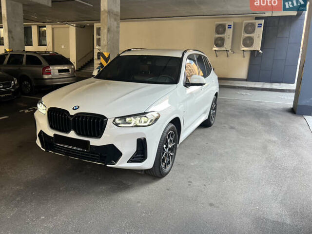Белый БМВ Х3, объемом двигателя 2 л и пробегом 22 тыс. км за 59000 $, фото 1 на Automoto.ua