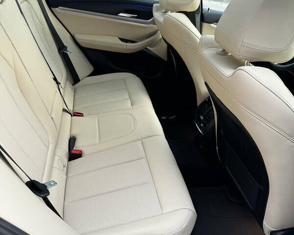 Белый БМВ Х3, объемом двигателя 2 л и пробегом 11 тыс. км за 49900 $, фото 23 на Automoto.ua