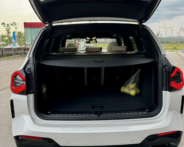 Белый БМВ Х3, объемом двигателя 2 л и пробегом 16 тыс. км за 45600 $, фото 18 на Automoto.ua