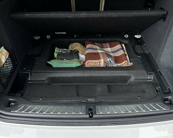 Білий БМВ Х3, об'ємом двигуна 2 л та пробігом 15 тис. км за 46800 $, фото 20 на Automoto.ua