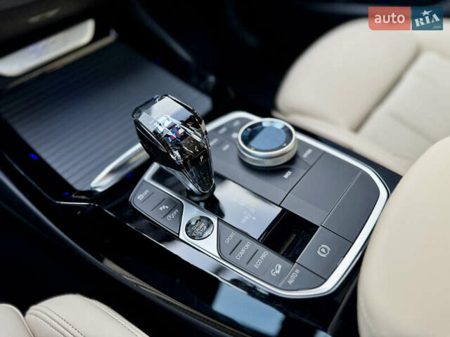 Белый БМВ Х3, объемом двигателя 2 л и пробегом 16 тыс. км за 45600 $, фото 30 на Automoto.ua