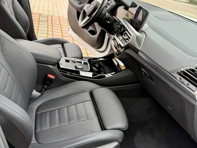 Белый БМВ Х3, объемом двигателя 0 л и пробегом 29 тыс. км за 19460 $, фото 9 на Automoto.ua