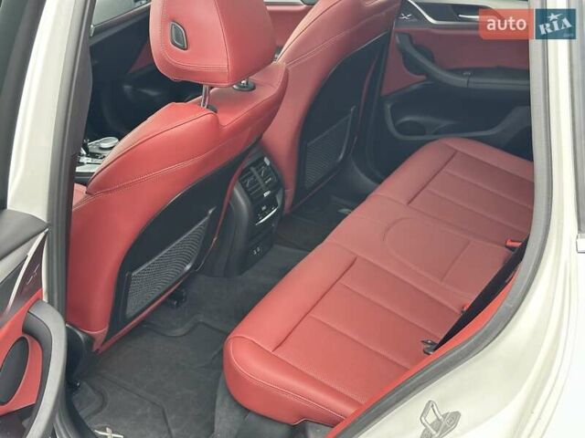 Белый БМВ Х3, объемом двигателя 2 л и пробегом 19 тыс. км за 49999 $, фото 33 на Automoto.ua