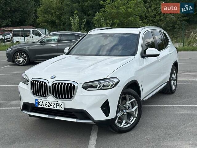 Белый БМВ Х3, объемом двигателя 2 л и пробегом 19 тыс. км за 49999 $, фото 5 на Automoto.ua
