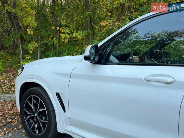 Белый БМВ Х3, объемом двигателя 2 л и пробегом 34 тыс. км за 35500 $, фото 6 на Automoto.ua