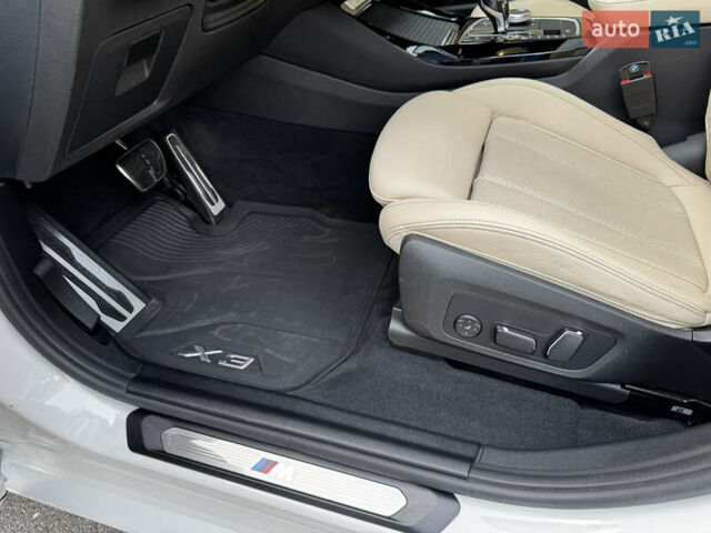 Белый БМВ Х3, объемом двигателя 2 л и пробегом 16 тыс. км за 45600 $, фото 13 на Automoto.ua