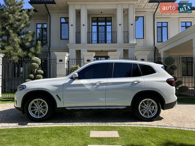 Білий БМВ Х3, об'ємом двигуна 2 л та пробігом 35 тис. км за 55000 $, фото 7 на Automoto.ua