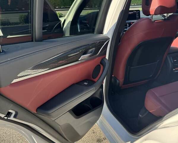 Белый БМВ Х3, объемом двигателя 3 л и пробегом 12 тыс. км за 63999 $, фото 44 на Automoto.ua
