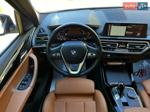 Білий БМВ Х3, об'ємом двигуна 2 л та пробігом 35 тис. км за 55000 $, фото 34 на Automoto.ua