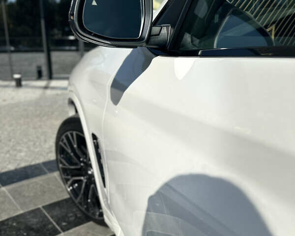 Білий БМВ Х3, об'ємом двигуна 2 л та пробігом 4 тис. км за 54600 $, фото 16 на Automoto.ua