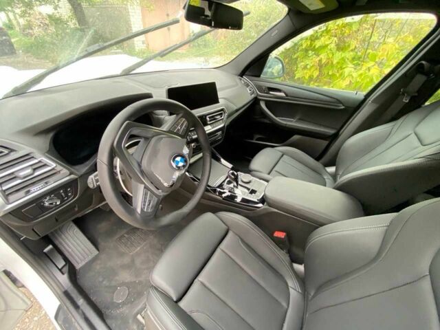 Белый БМВ Х3, объемом двигателя 0 л и пробегом 1000 тыс. км за 17999 $, фото 8 на Automoto.ua