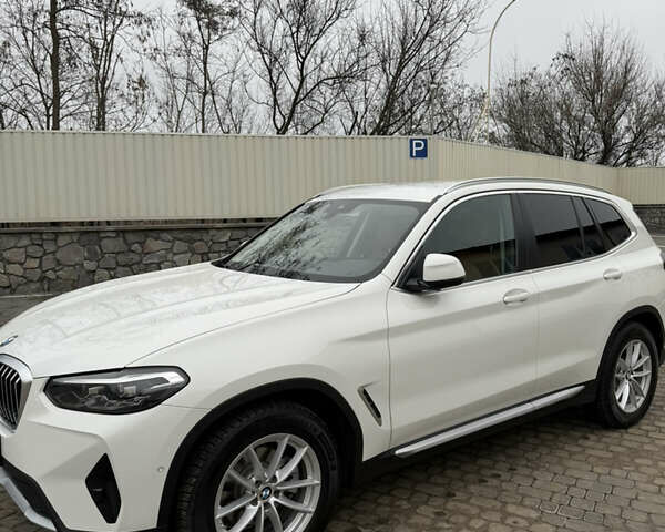 Білий БМВ Х3, об'ємом двигуна 2 л та пробігом 39 тис. км за 47600 $, фото 8 на Automoto.ua