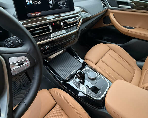 Білий БМВ Х3, об'ємом двигуна 2 л та пробігом 39 тис. км за 47600 $, фото 18 на Automoto.ua