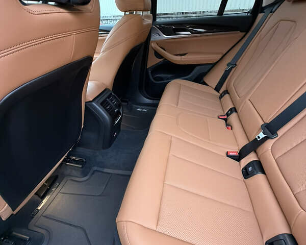 Білий БМВ Х3, об'ємом двигуна 2 л та пробігом 39 тис. км за 47600 $, фото 26 на Automoto.ua