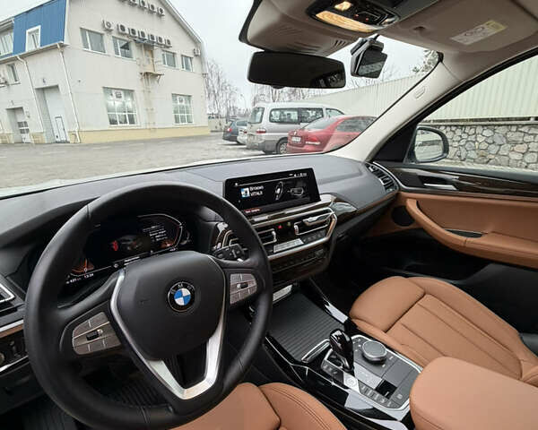 Білий БМВ Х3, об'ємом двигуна 2 л та пробігом 39 тис. км за 47600 $, фото 13 на Automoto.ua