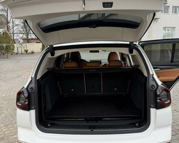 Білий БМВ Х3, об'ємом двигуна 2 л та пробігом 39 тис. км за 47600 $, фото 36 на Automoto.ua