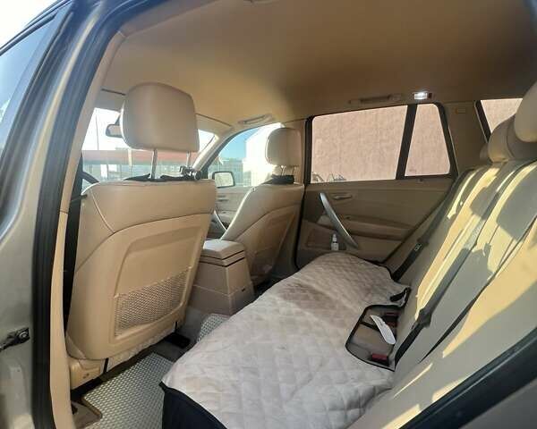 Бежевий БМВ Х3, об'ємом двигуна 2.5 л та пробігом 138 тис. км за 9370 $, фото 17 на Automoto.ua