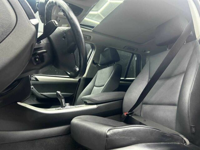 Бежевый БМВ Х3, объемом двигателя 2 л и пробегом 174 тыс. км за 13999 $, фото 6 на Automoto.ua