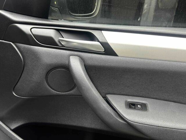 Бежевый БМВ Х3, объемом двигателя 2 л и пробегом 174 тыс. км за 13999 $, фото 18 на Automoto.ua