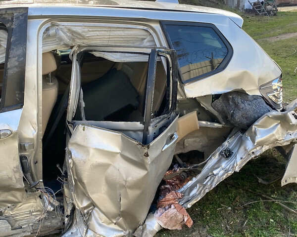 Бежевий БМВ Х3, об'ємом двигуна 2 л та пробігом 278 тис. км за 3800 $, фото 10 на Automoto.ua