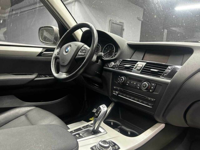 Бежевый БМВ Х3, объемом двигателя 2 л и пробегом 174 тыс. км за 13999 $, фото 12 на Automoto.ua