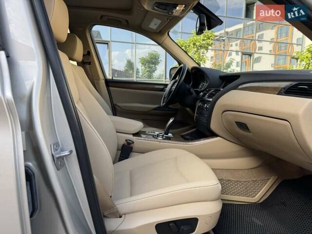 Бежевий БМВ Х3, об'ємом двигуна 2 л та пробігом 187 тис. км за 13900 $, фото 36 на Automoto.ua