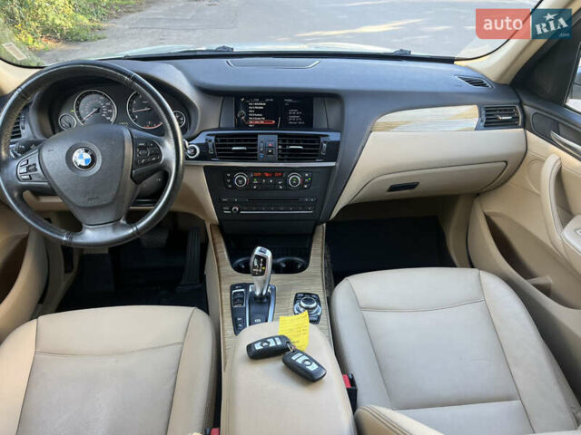 Бежевий БМВ Х3, об'ємом двигуна 2 л та пробігом 121 тис. км за 13900 $, фото 14 на Automoto.ua