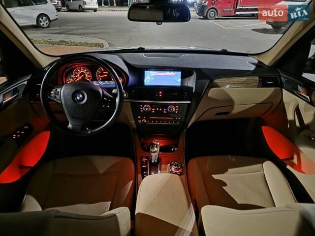 Бежевий БМВ Х3, об'ємом двигуна 2 л та пробігом 187 тис. км за 13900 $, фото 13 на Automoto.ua