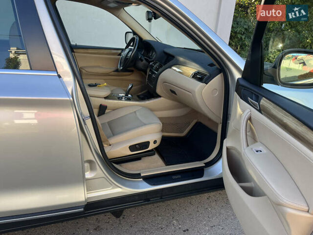 Бежевий БМВ Х3, об'ємом двигуна 2 л та пробігом 121 тис. км за 13900 $, фото 12 на Automoto.ua