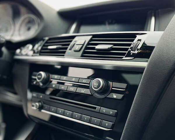 Бежевый БМВ Х3, объемом двигателя 2 л и пробегом 207 тыс. км за 16699 $, фото 8 на Automoto.ua