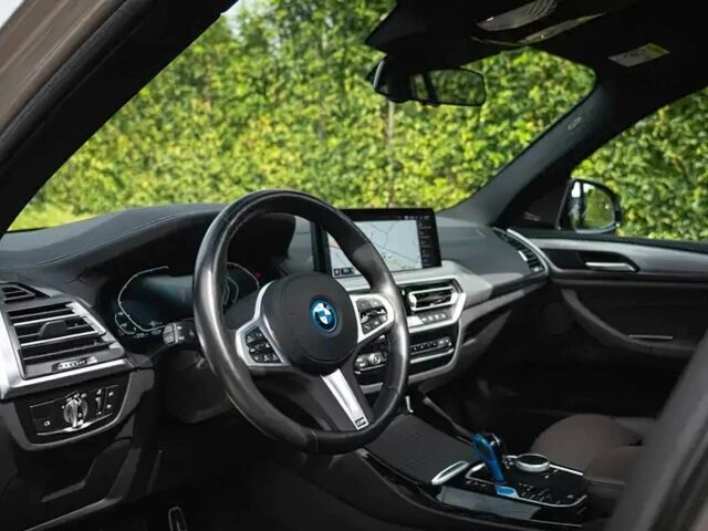 Бежевий БМВ Х3, об'ємом двигуна 0 л та пробігом 14 тис. км за 38000 $, фото 11 на Automoto.ua