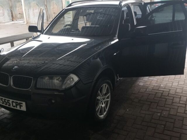 Чорний БМВ Х3, об'ємом двигуна 2 л та пробігом 300 тис. км за 3700 $, фото 7 на Automoto.ua