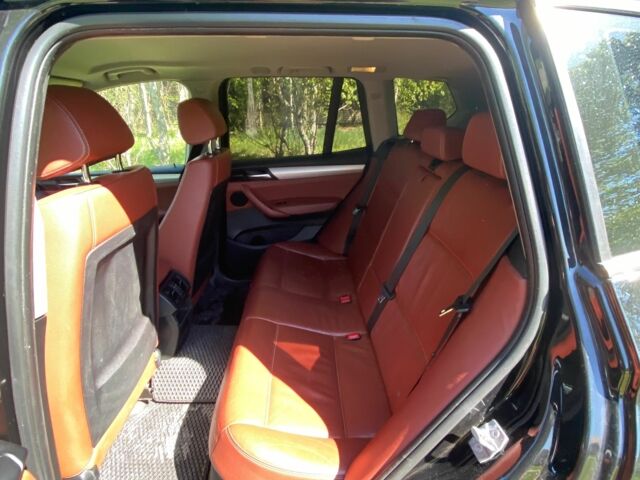 Черный БМВ Х3, объемом двигателя 2 л и пробегом 234 тыс. км за 14100 $, фото 6 на Automoto.ua