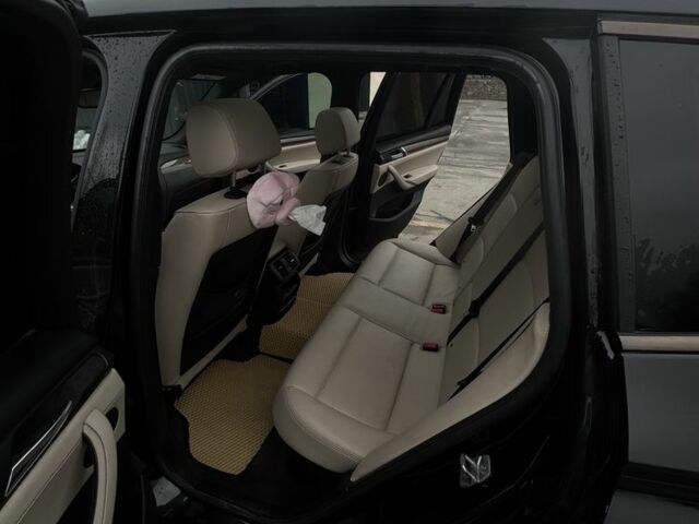 Черный БМВ Х3, объемом двигателя 2 л и пробегом 180 тыс. км за 13500 $, фото 4 на Automoto.ua