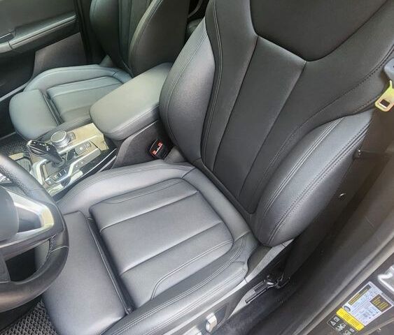 Чорний БМВ Х3, об'ємом двигуна 2 л та пробігом 260 тис. км за 23500 $, фото 5 на Automoto.ua