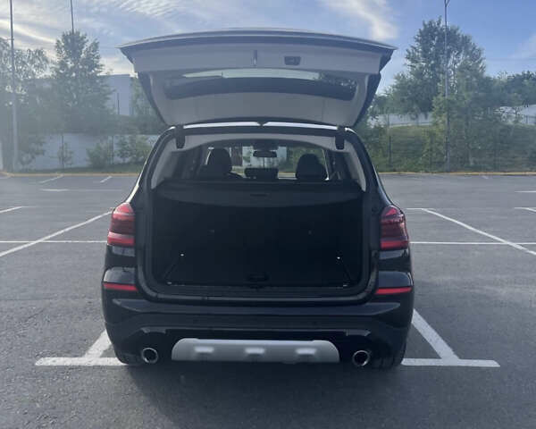 Черный БМВ Х3, объемом двигателя 3 л и пробегом 182 тыс. км за 34000 $, фото 3 на Automoto.ua