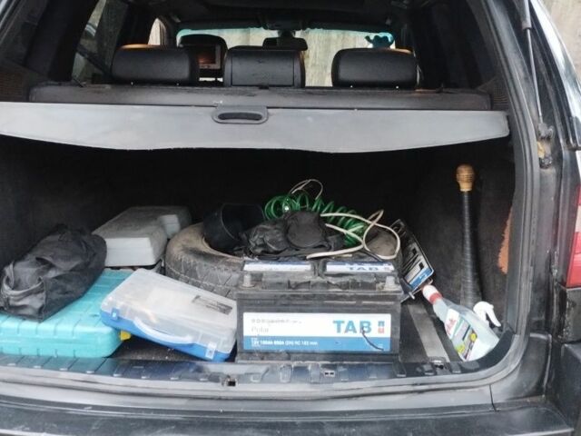 Черный БМВ Х3, объемом двигателя 3 л и пробегом 214 тыс. км за 5500 $, фото 6 на Automoto.ua