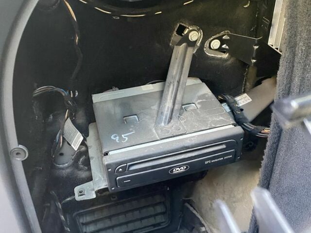 Черный БМВ Х3, объемом двигателя 3 л и пробегом 460 тыс. км за 4700 $, фото 15 на Automoto.ua